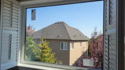 Windows upgraded to triple-glazed glass – and yeah, the soundproofing is legit